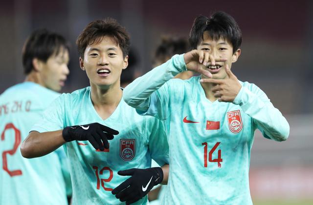 体育）足球——U17亚洲杯预选赛：中国队平韩国队(图2)